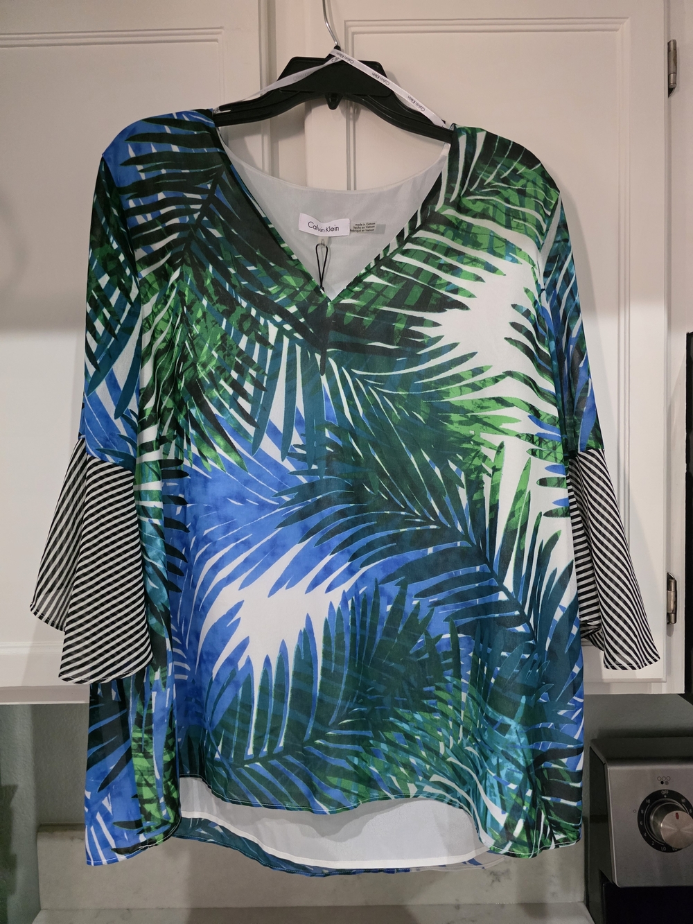 Calvin Klein Blue & Green Palm Print V-Neck Blouse Size XL NWT